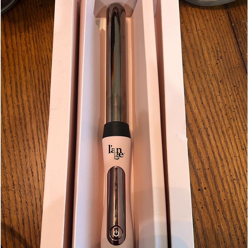 pink L’ange curling wand